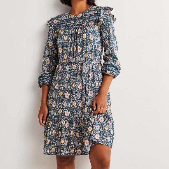 Boden Blue Enchanting Twig Floral Knit Dress Size 4L US Cotton Pockets Ruffle - Picture 1 of 16